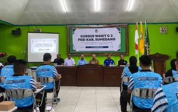 PSSI Jabar Apresiasi Kursus Wasit C3 Sumedang