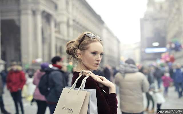 Tiga Hal Tidak Boleh Saat Menerima Uang Pinjaman