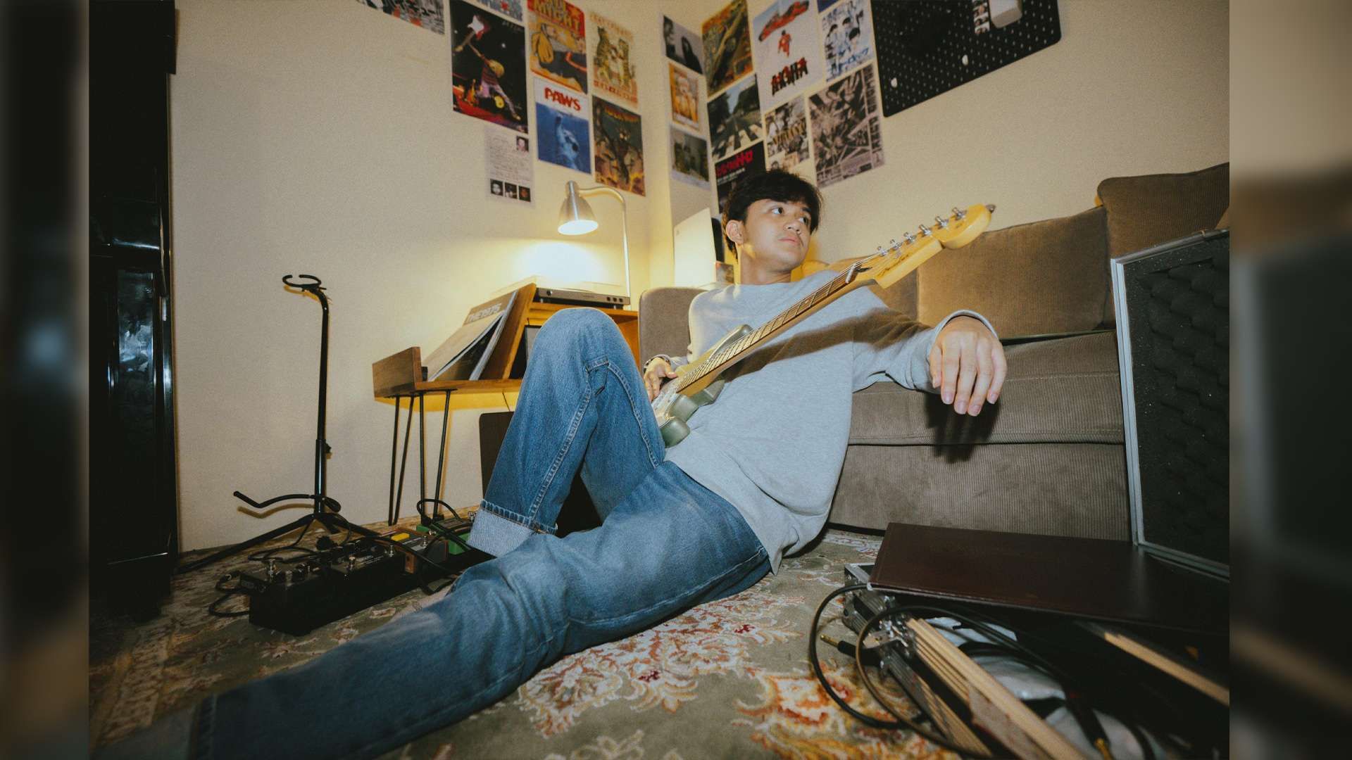 Arash Buana Perkenalkan Balada Indie Pop Berjudul ‘Tavoryn’