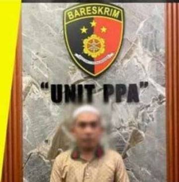 Warga Geram Pimpinan Ponpes Diduga Cabuli Puluhan Santri