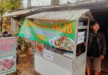 Lontong Balap Surabaya Hadir di Banjarmasin, Wajib Coba!