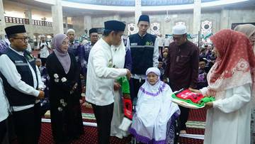 Wali Kota Banjarmasin Lepas Ratusan Jemaah Calon Haji