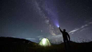 Astrotourism: Menikmati Wisata sambil Mengamati Benda Langit