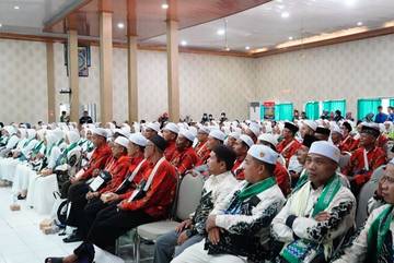 423 JCH Kloter 07 Embarkasi Banjarmasin menuju Jeddah
