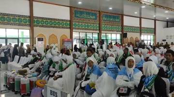 Calon Jemaah Haji Kloter 12 Tiba di Embarkasi Banjarmasin