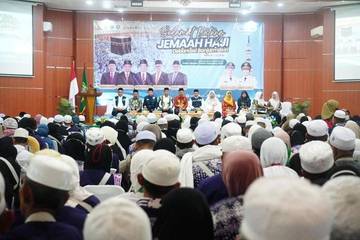 Awali Gelombang II, Jemaah Haji Kloter 07 Tiba di Banjarbaru