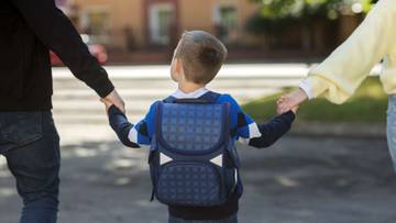 Gerakan Ayah Mengambil Rapor Anak ke Sekolah
