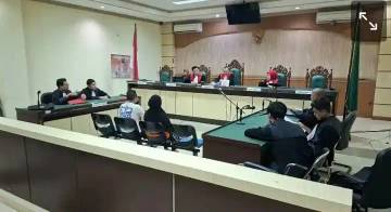 Terdakwa Dugaan Korupsi di NPC HSU Minta Dibebaskan