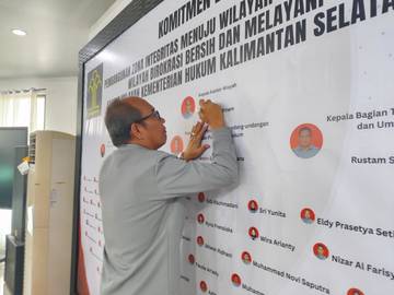 Pegawai Kemenkum Kalsel Teken Komitmen Zona Integritas 2026