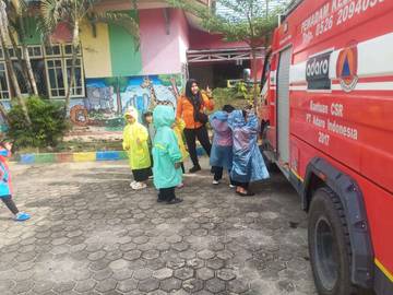 Edukasi Bencana Sejak Dini Lewat Pengenalan Damkar