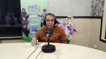 Makna Peribahasa Handak Bahira, Hanyar Mancari Luang
