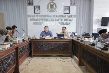 Bapemperda DPRD Kalsel Pertajam Substansi Sejumlah Raperda