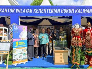 Produk Unggulan Batu Mulia Dipamerkan Mini Expo 