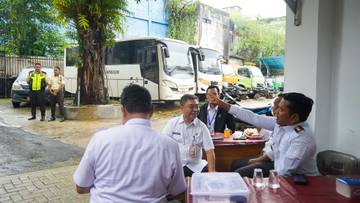 Wali Kota Sidak Parkir Semrawut di Balai Kota