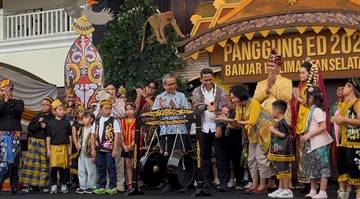 Enterpreneur Day Mitra Kasih Perkenalkan Budaya Kalimantan Selatan