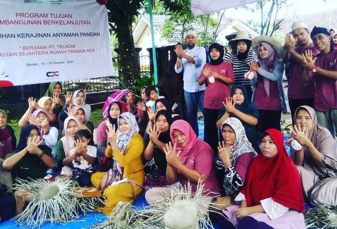 Pengrajin Pandan Pandeglang Dihadapkan Tantangan Regenerasi