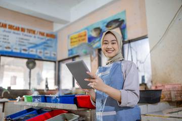 Pemkot Tangsel Gratiskan Sertifikasi Halal UMKM. Begini Caranya
