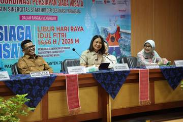 Kemenpar Minta Daerah Tertibkan Pungli di Lokasi Wisata 