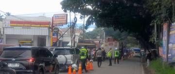Urai Arus Wisata, Ditlantas Polda Banten Lakukan One Way 