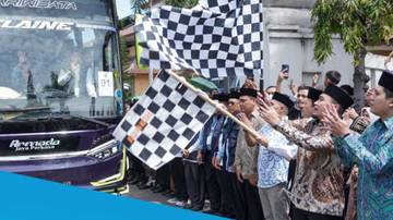 Kemenag Kota Cilegon Berangkatkan Kloter Pertama Jemaah Haji