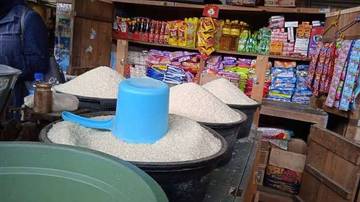 Pasokan Melimpah, Harga Beras Medium di Lebak Stabil