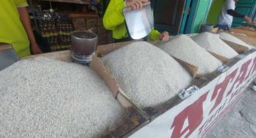 Pedagang Beras di Rangkasbitung Keluhkan kenaikan Harga