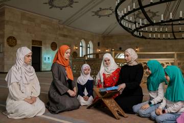 Pendidikan Islam Bentuk Akhlak Generasi Emas