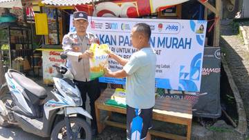 Polsek Lebakgedong Gelar Gerakan Pangan Murah