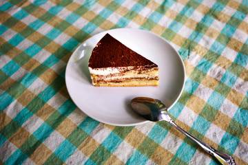 Resep Tiramisu Rumahan, Dessert Lembut dengan Aroma Kopi