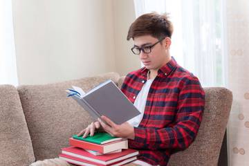 Skimming dan Scanning, Efektif Tingkatkan Literasi Membaca