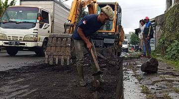 PUPR Lakukan Pemeliharaan 20 Ruas Jalan di Pandeglang