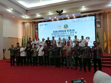 Ke Banten, Komisi II Bahas Penguatan Bank Banten 