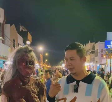 Pemkot Serang Tertibkan Kostum Hantu Royal Baroe