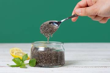 Chia Seeds Biji Kecil Kaya Nutrisi