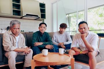 Caffeine Gandeng Solois Asal Negeri Jiran di Lagu Terbaru