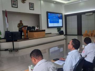 Pemerintah Tekan Kemiskinan Ekstrem Melalui Program Sekolah Rakyat 
