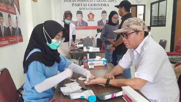 HUT Ke-18, Gerinda Cilegon Lakukan Bedah Rumah Warga