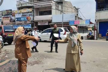 Disperindag Lebak Tertibkan Aset Perbatasan KAI
