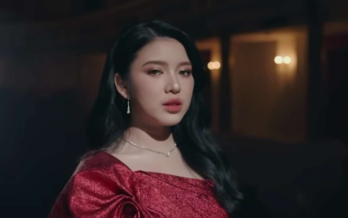 Lirik Lagu Single Terbaru Tiara Andini "Bukan Untukku" - RRI.co.id
