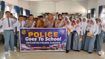 Polres Karimun Edukasi Pelajar SMAN 5 Tentang Keselamatan Berlalu Lintas