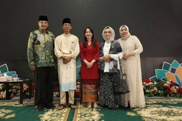 Gelar Silaturahmi dan Rumah Terbuka, Walikota Amsakar Sambut Warga di Hari Lebaran