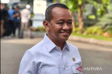 [Hoaks] Bahlil Sambut Kedatangan Ahli Gizi dari India