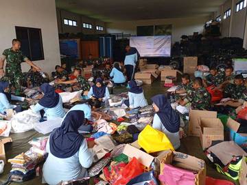 Denmatra 1 Pasgat Salurkan Bantuan Kemanusiaan Sumatera