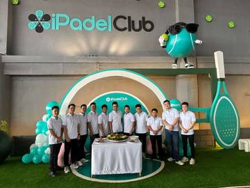 Padel Rooftop Hadir di One Batam Mall