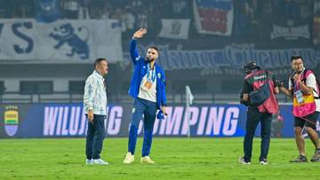 Layvin Kurzawa Bela Persib di Putaran Dua 