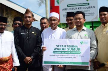 Sumur Bor Dompet Dhuafa Bantu Krisis Air Setokok