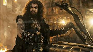 Jason Momoa Sebagai Lobo Di Film Supergirl