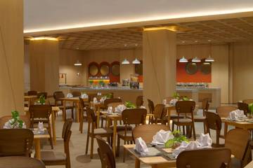 Maxone Batam Luncurkan 1.1 Degree Dining & Lounge