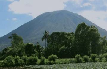 Pendakian Gunung Mekongga, Destinasi Petualangan yang Menantang