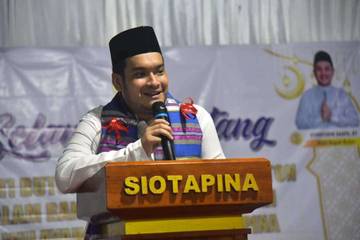 Safari Ramadan Bupati Buton, Kunjungi Kecamatan Siotapina
